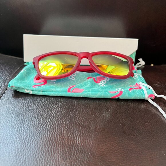 Goodr polarized sunglasses - Picture 2 of 3